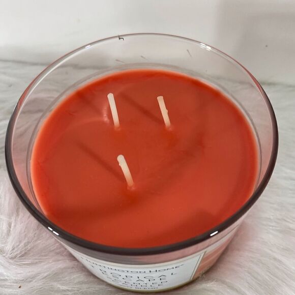 Large Tropical Escape 3 Wick Candle - Picture 3 of 3